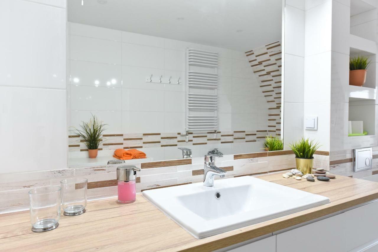Apartament Centrum Z Miejscem Parkingowym Stary Toruń Exteriér fotografie