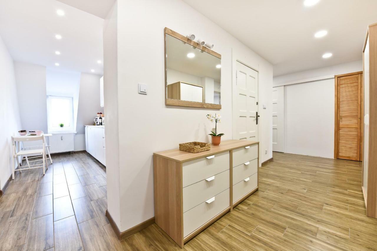 Apartament Centrum Z Miejscem Parkingowym Stary Toruń Exteriér fotografie